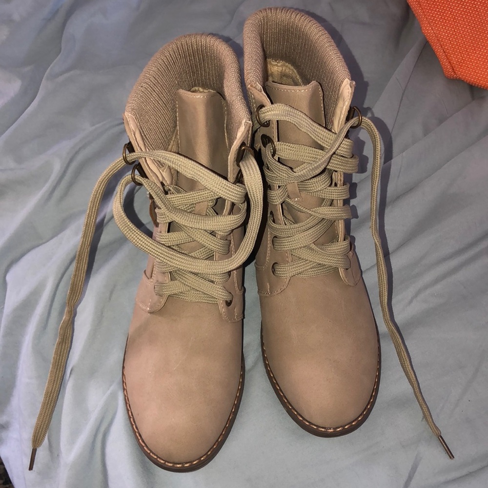 NWOT booties